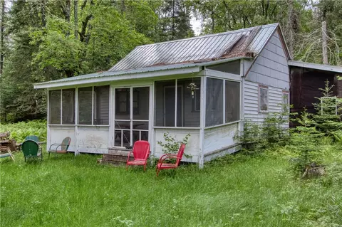 5220 W State Highway 77, Clam Lake, WI 54517