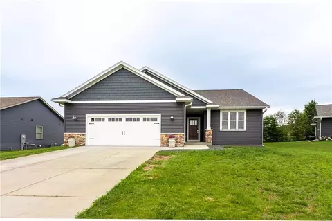 783 Kayson Pl, Altoona, WI 54720