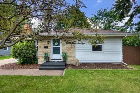 1414 Margaret St, Eau Claire, WI 54701