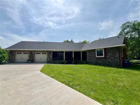 1122 W Stout St, Rice Lake, WI 54868