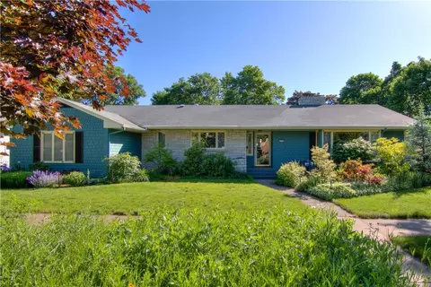 303 Governor St, Chippewa Falls, WI 54729