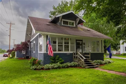 1035 Grove St, Cumberland, WI 54829