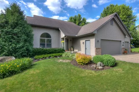 670 Norton St, Hammond, WI 54015