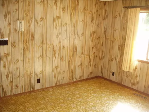 N14223 W Central Avenue, Fifield, WI 54524 photo 5