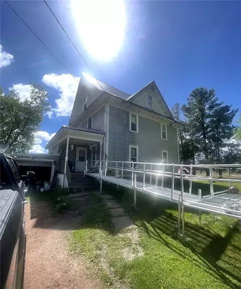 Exterior - 401 E 1st St, Stanley, WI 54768 photo 1 of 2