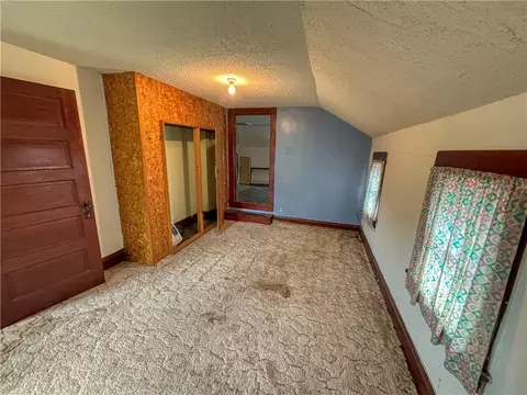 Bedroom - 7 E Franklin Ave, Barron, WI 54812 photo 2 of 3