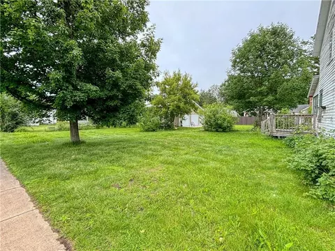 Exterior - 7 E Franklin Ave, Barron, WI 54812 photo 3 of 3