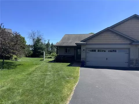 2405 Lake Ct, Altoona, WI 54720
