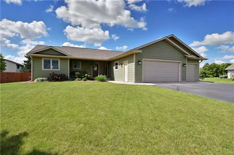 516 Haglin Ave, Cameron, WI 54822