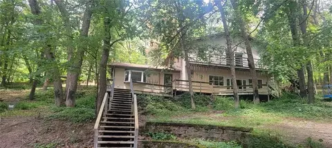 n9070 East Snow Creek Road, Merrillan, WI 54754