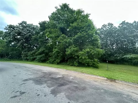 4439 Old Wells Rd, Eau Claire, WI 54703