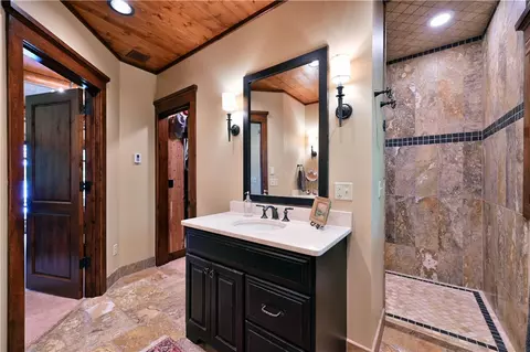 Bath - 43354 Harmon Dr, Cable, WI 54821 photo 3 of 6