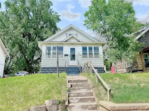 1548 Bellevue Ave, Eau Claire, WI 54703