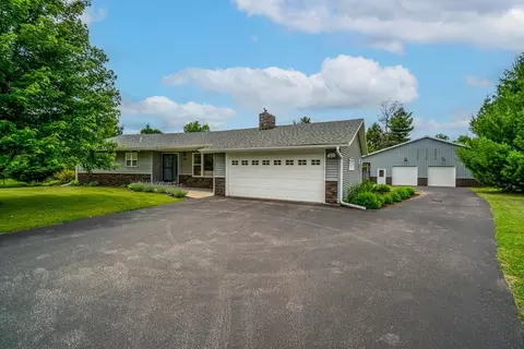 3668 Tamara Dr, Eau Claire, WI 54701