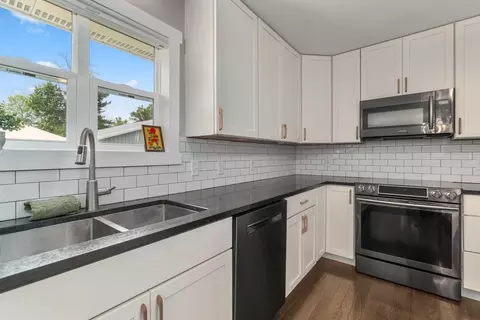 3668 Tamara Dr, Eau Claire, WI 54701 photo 12