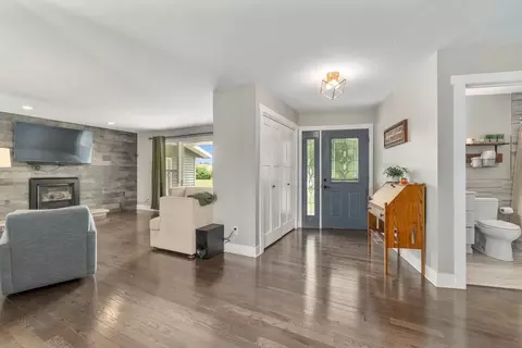 3668 Tamara Dr, Eau Claire, WI 54701 photo 7