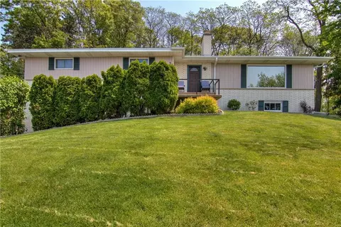 3317 Fear St, Eau Claire, WI 54701
