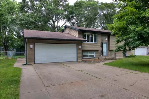 3138 Comet Ave, Eau Claire, WI 54703