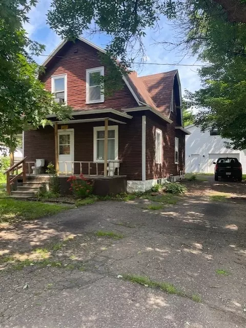 205 Wisconsin Ave, Cameron, WI 54822