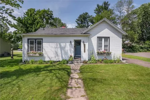 1420 Hayden Ave, Altoona, WI 54720