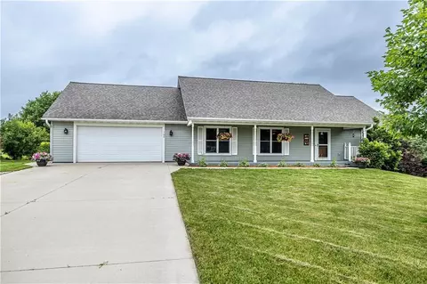 102 Whitespire Dr, Hixton, WI 54635