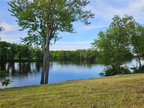 w10932 County Road D, Holcombe, WI 54819