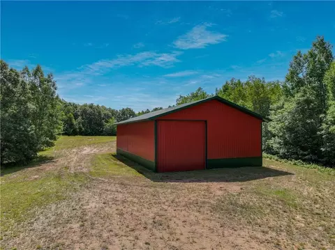 n7470 Blackburn Road, Spooner, WI 54801