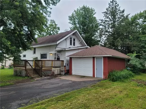 Exterior - 725 3rd St, Chetek, WI 54728 photo 2 of 4