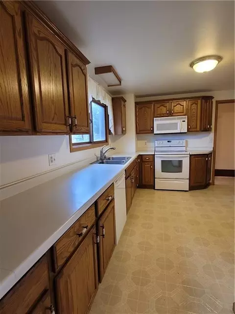 Kitchen - 725 3rd St, Chetek, WI 54728 photo 1 of 3