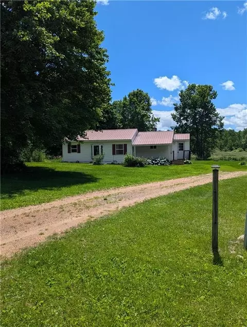 36273 165th Ave, Stanley, WI 54768