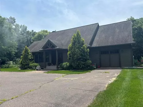 9020 S Stonebrook Dr, Eleva, WI 54738 photo 2