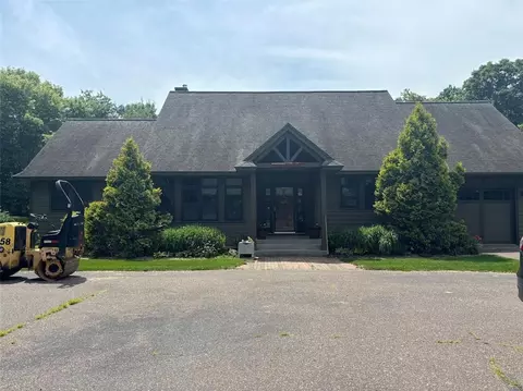 9020 S Stonebrook Dr, Eleva, WI 54738