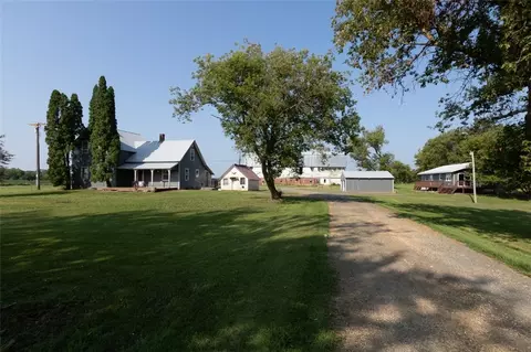 2121 Wi-35, Milltown, WI 54858