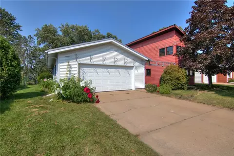 422 E Tyler Ave, Eau Claire, WI 54701
