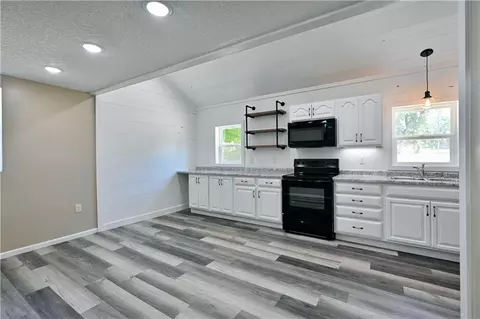 301 6th Ave, Shell Lake, WI 54871 photo 5