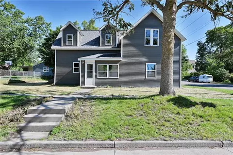 301 6th Ave, Shell Lake, WI 54871 photo 2