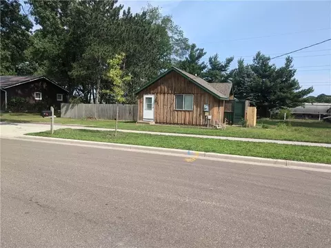1004 Hayden Ave, Altoona, WI 54720