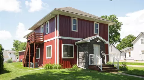 483 N Franklin St #1-2, Mondovi, WI 54755