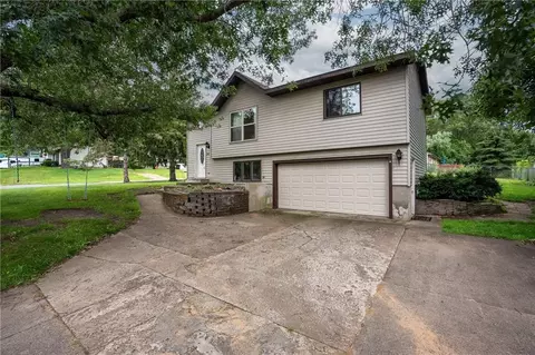 2615 Milward St, Eau Claire, WI 54703