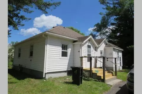 830 2nd St, Boyceville, WI 54725