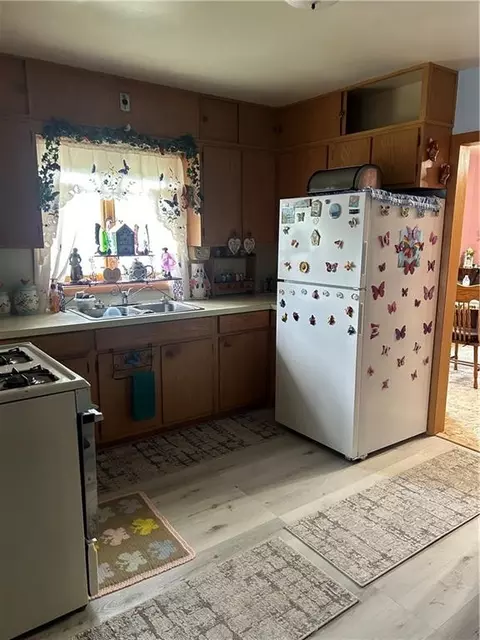 625 Main St, Cornell, WI 54732 photo 7