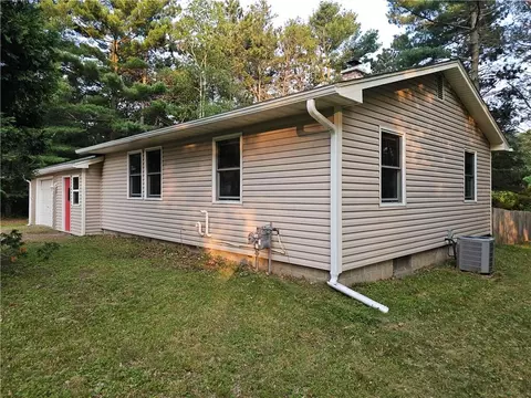 2467 10 18 Ave, Chetek, WI 54728 photo 4