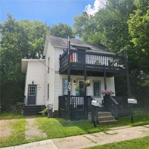707 Jones St #2, Eau Claire, WI 54701