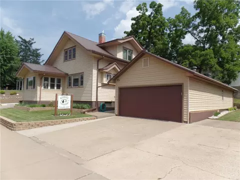 503 3rd Ave E, Durand, WI 54736