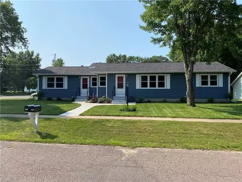 240703 Bradwood Ave # 1, Altoona, WI 54720