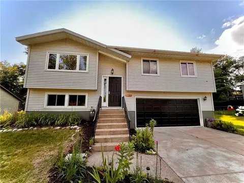 3364 Fear St, Eau Claire, WI 54701