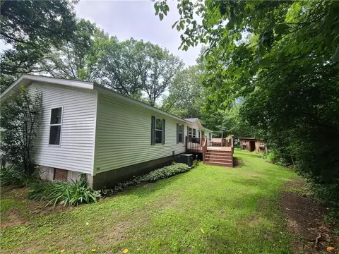 550 17th St, Dallas, WI 54733