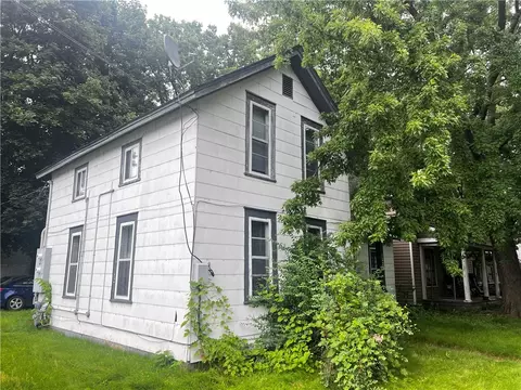 1029 2nd Ave #1&2, Eau Claire, WI 54703