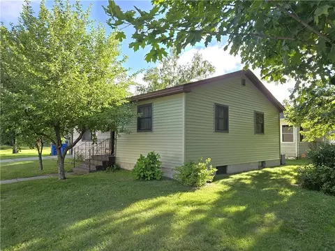 109 N Wisconsin Ave, Rice Lake, WI 54868