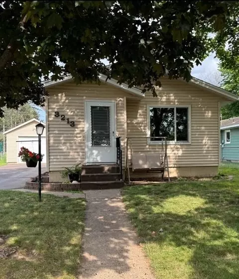 3213 Mercury Ave, Eau Claire, WI 54703